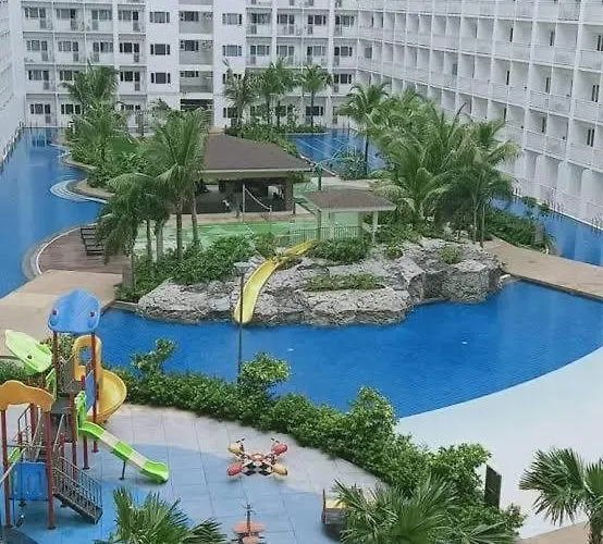 Shore D10 Near Mall Of Asia- Airport Apartment