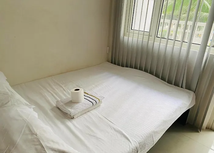 Shore D10 Near Mall Of Asia- Airport Apartment *