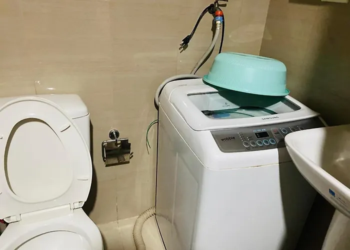 Shore D10 Near Mall Of Asia- Airport Apartment *