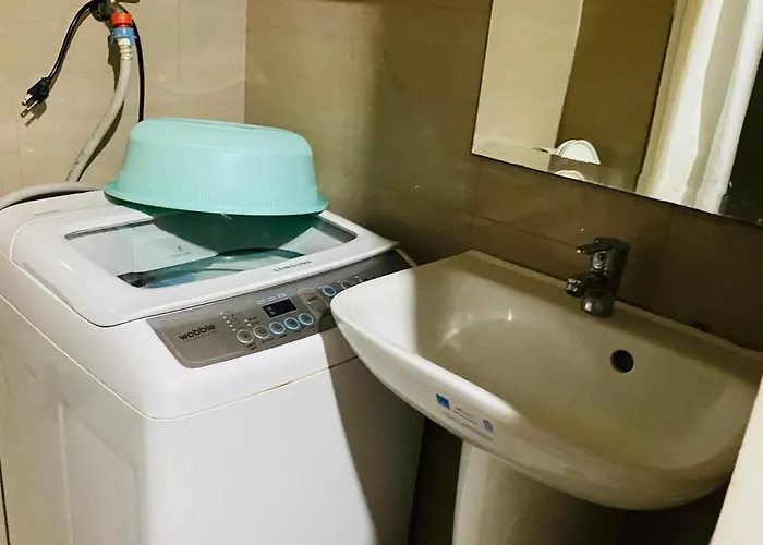 Shore D10 Near Mall Of Asia- Airport Apartment *
