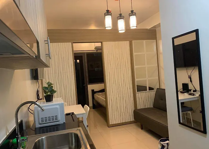 Shore D10 Near Mall Of Asia- Airport Apartment